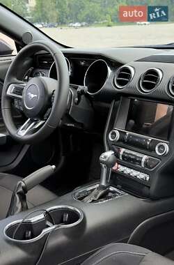 Купе Ford Mustang 2016 в 