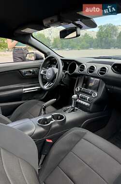 Купе Ford Mustang 2016 в 