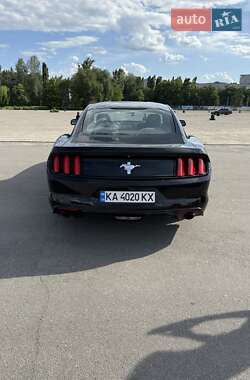 Купе Ford Mustang 2016 в 