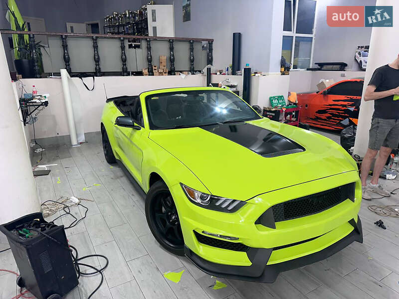 Кабриолет Ford Mustang 2015 в Харькове фото 16 Кабриолет Ford Mustang 2015 в Харькове