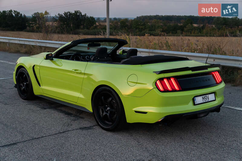 Кабриолет Ford Mustang 2015 в Харькове фото 22 Кабриолет Ford Mustang 2015 в Харькове