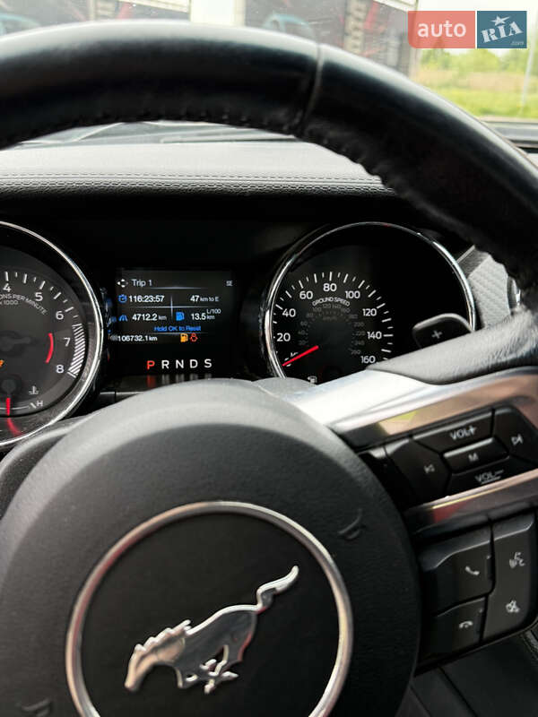 Купе Ford Mustang 2016 в Львове