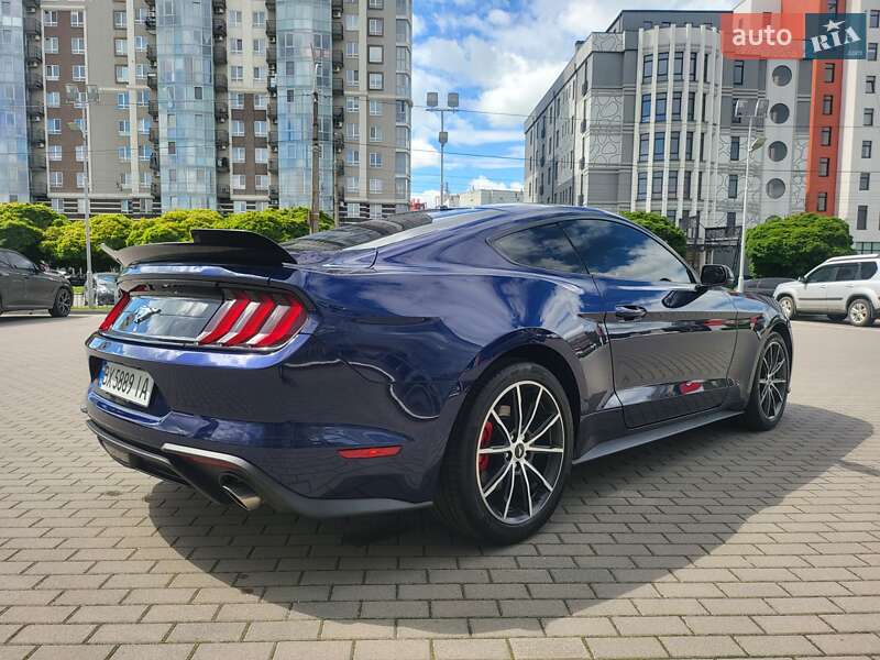 Купе Ford Mustang 2018 в Хмельницькому