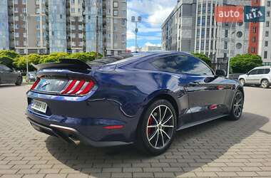 Купе Ford Mustang 2018 в 