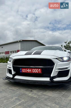 Купе Ford Mustang 2020 в 