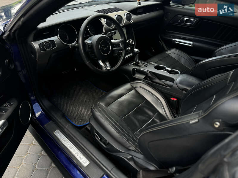 Купе Ford Mustang 2015 в Виннице