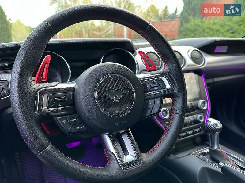 Купе Ford Mustang 2015 в Днепре