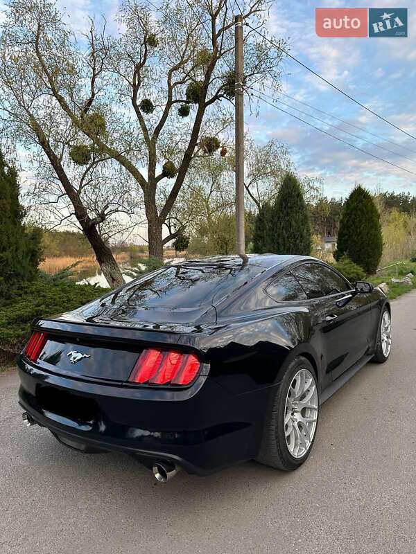 Купе Ford Mustang 2015 в Днепре