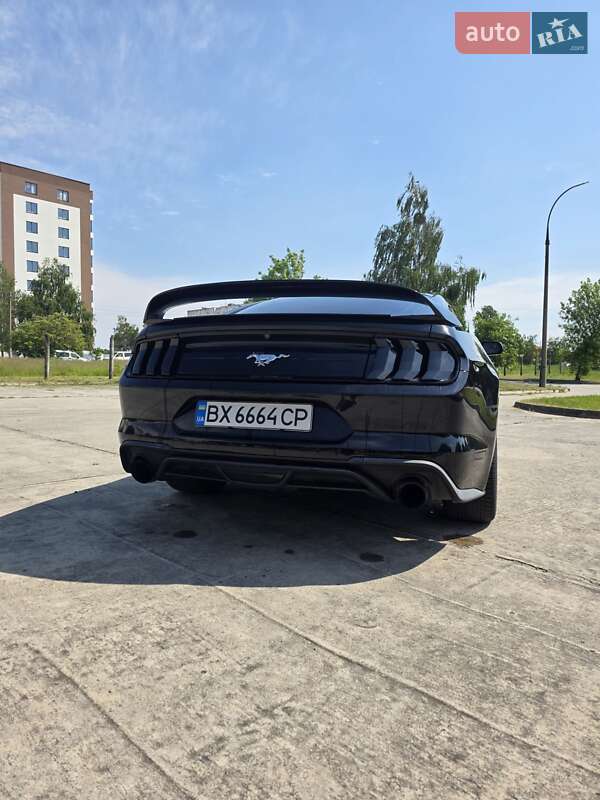 Купе Ford Mustang 2019 в Нетішині