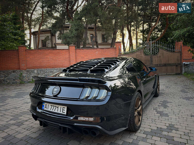 Купе Ford Mustang 2018 в Києві