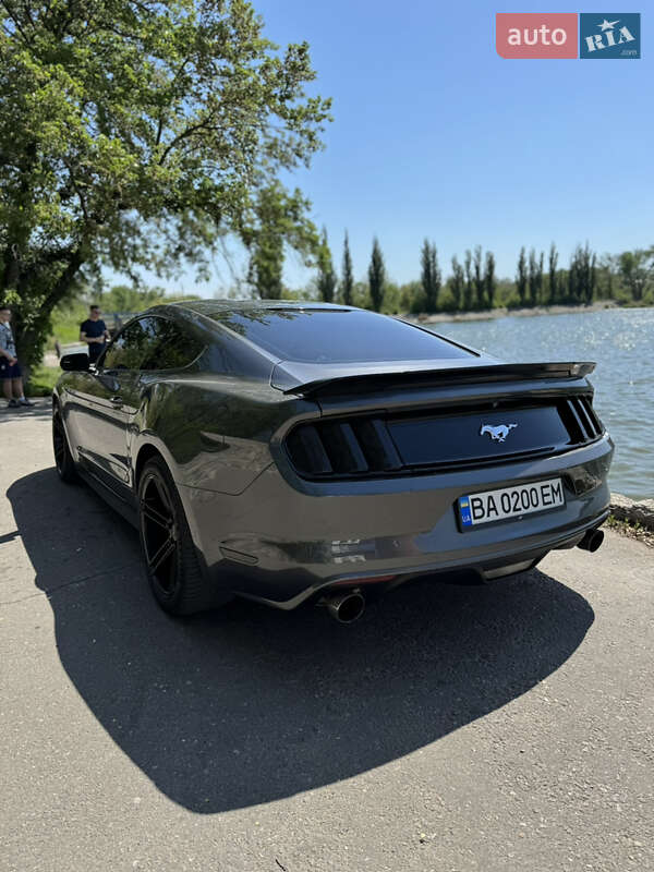 Купе Ford Mustang 2015 в Кропивницком фото 4 Купе Ford Mustang 2015 в Кропивницком