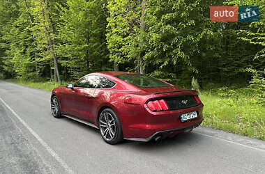 Купе Ford Mustang 2017 в 