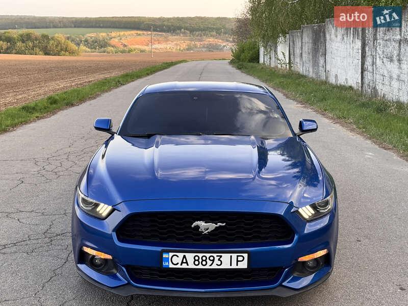 Купе Ford Mustang 2016 в Умани фото Купе Ford Mustang 2016 в Умани