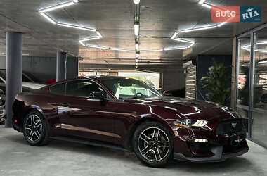 Купе Ford Mustang 2018 в 
