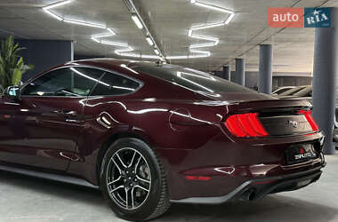 Купе Ford Mustang 2018 в 