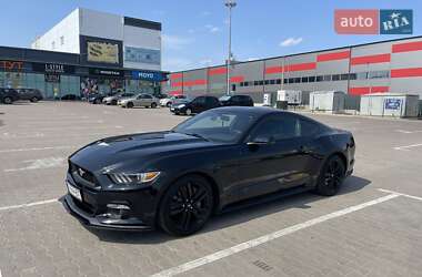 Купе Ford Mustang 2016 в Києві