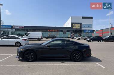 Купе Ford Mustang 2016 в 
