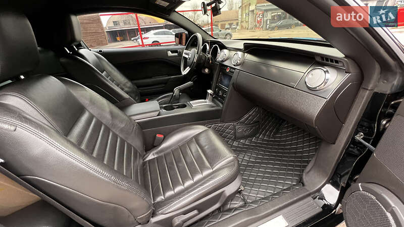 Купе Ford Mustang 2007 в Кривом Роге