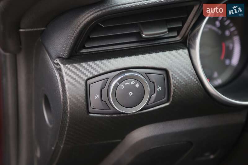Купе Ford Mustang 2018 в Киеве