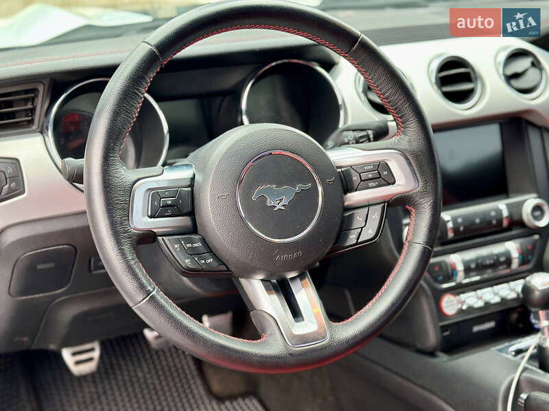 Купе Ford Mustang 2015 в Днепре фото 18 Купе Ford Mustang 2015 в Днепре