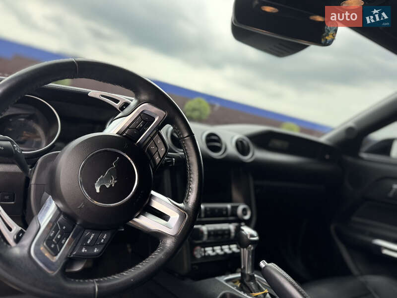 Купе Ford Mustang 2021 в Умани