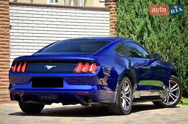 Купе Ford Mustang 2016 в 