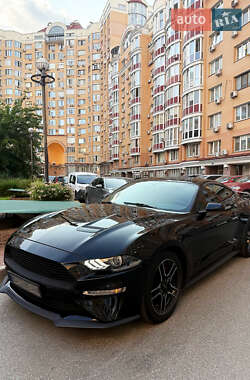 Купе Ford Mustang 2018 в Киеве