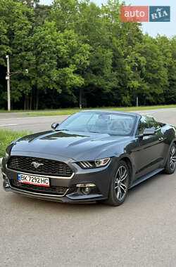 Кабриолет Ford Mustang 2017 в Ровно