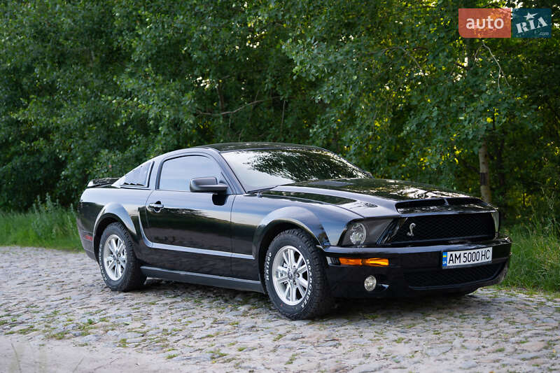 Купе Ford Mustang 2008 в Емильчине