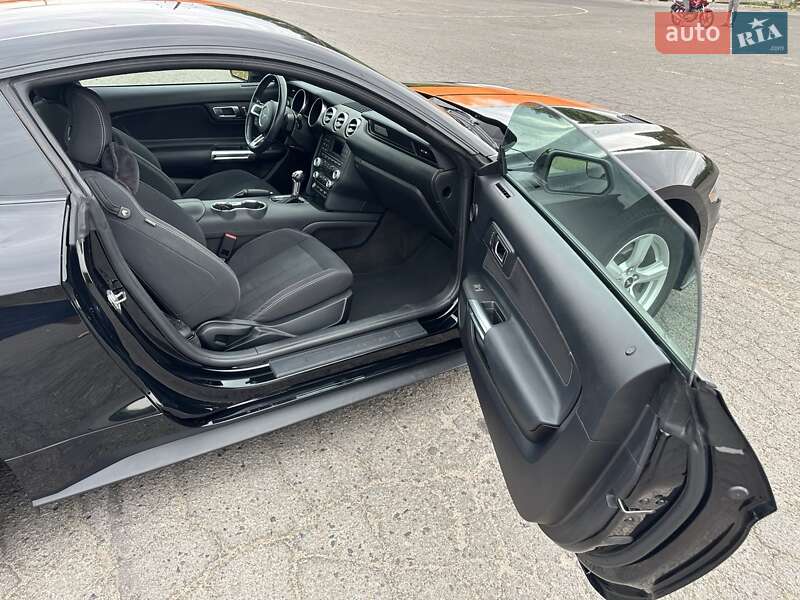 Купе Ford Mustang 2018 в Полтаве