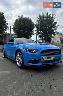 Купе Ford Mustang 2017 в 