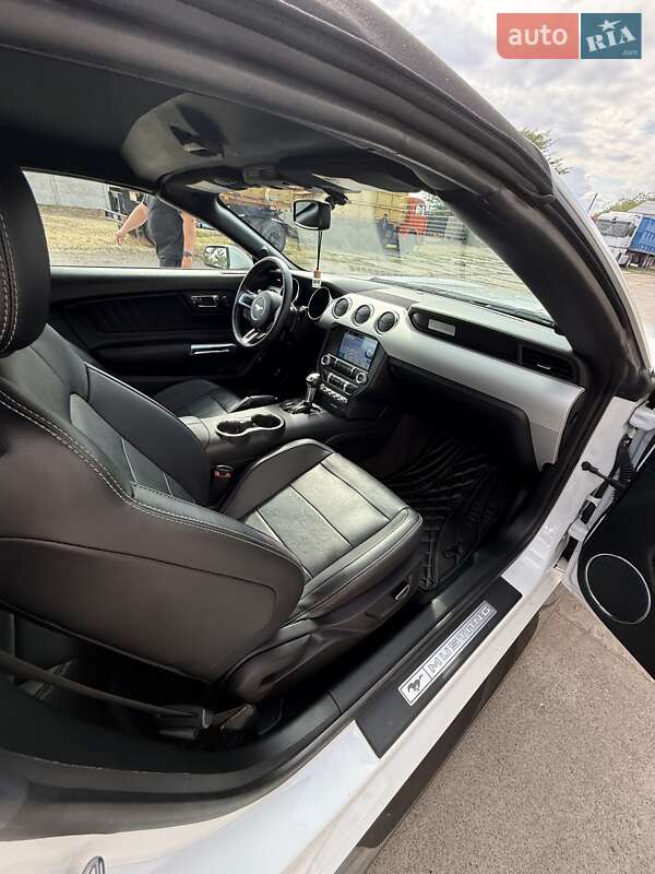 Кабриолет Ford Mustang 2016 в Кривом Роге фото 26 Кабриолет Ford Mustang 2016 в Кривом Роге