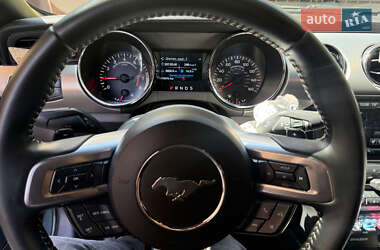Купе Ford Mustang 2015 в 