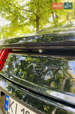 Купе Ford Mustang 2014 в 