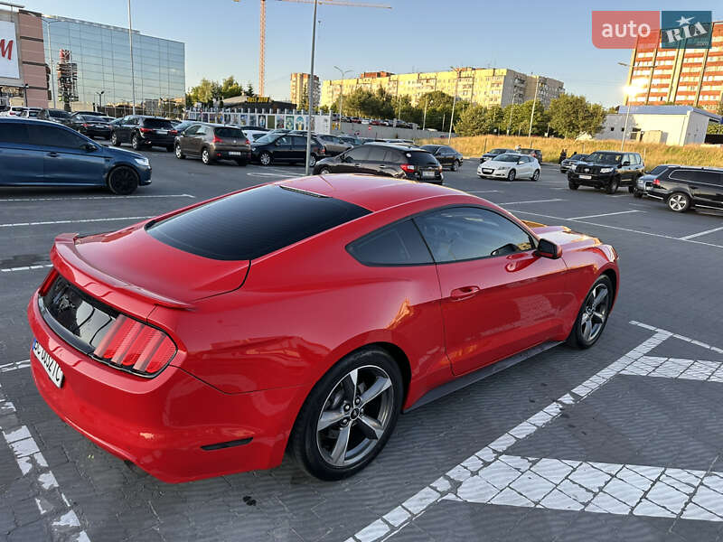 Купе Ford Mustang 2016 в Львові