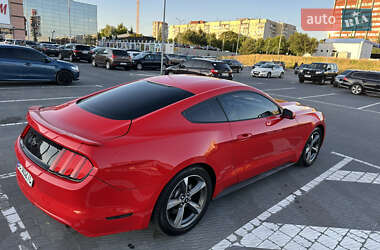 Купе Ford Mustang 2016 в 