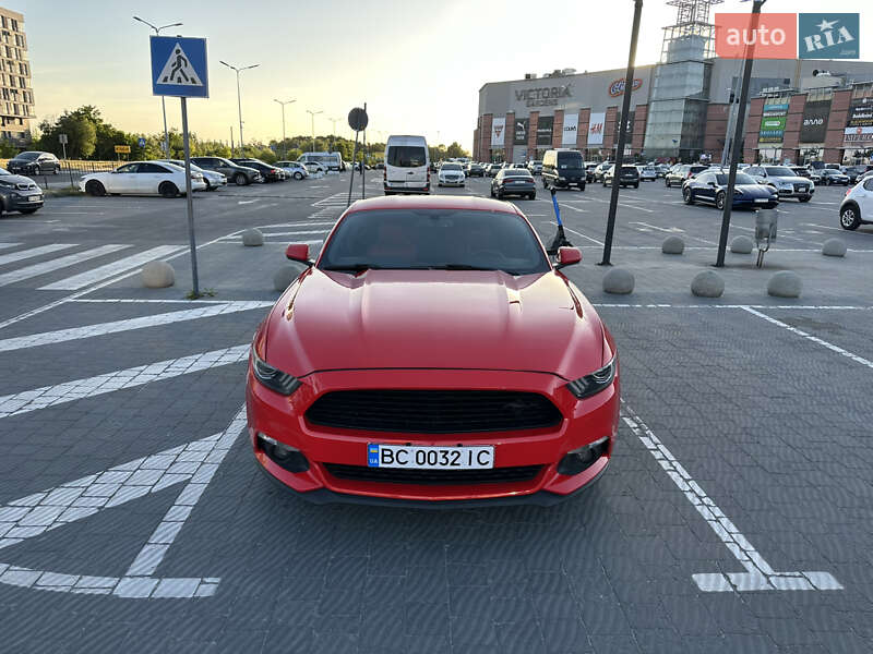 Купе Ford Mustang 2016 в Львові