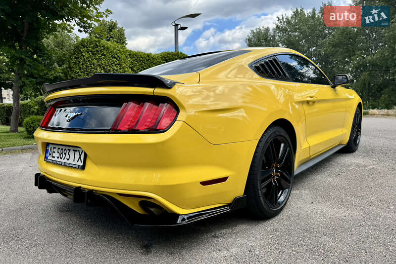 Купе Ford Mustang 2014 в Днепре