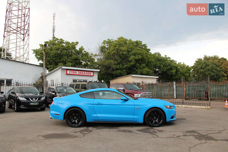 Купе Ford Mustang 2017 в Одессе