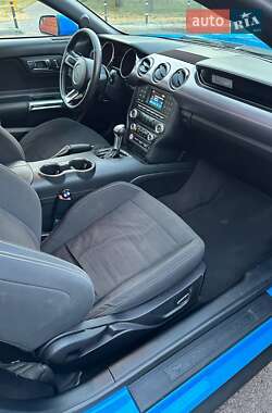 Купе Ford Mustang 2016 в 