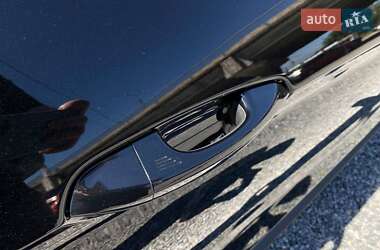 Купе Ford Mustang 2017 в 