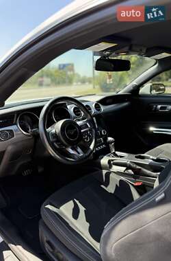 Купе Ford Mustang 2019 в 