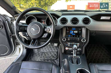 Купе Ford Mustang 2016 в 