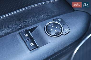 Купе Ford Mustang 2015 в 
