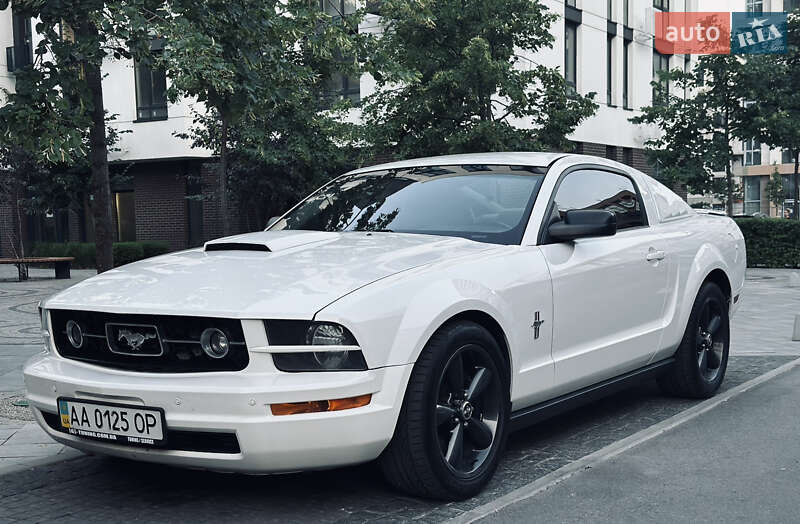 Ford Mustang 2007