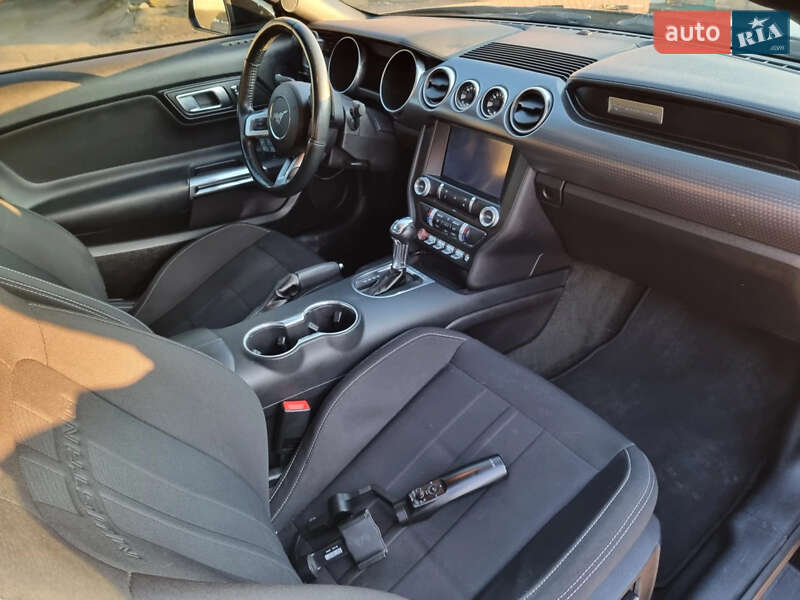 Купе Ford Mustang 2018 в Києві