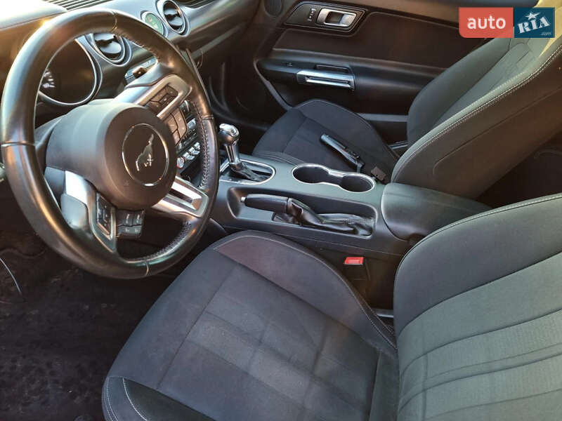 Купе Ford Mustang 2018 в Києві