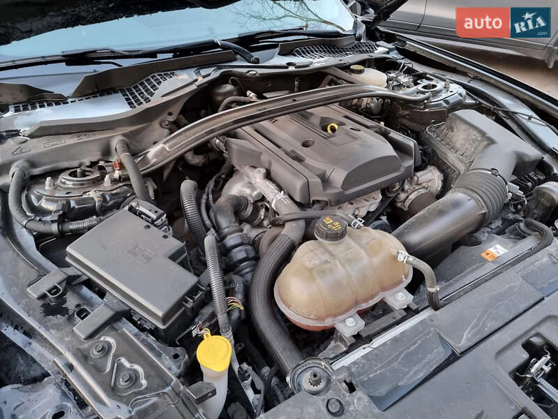 Купе Ford Mustang 2018 в Києві