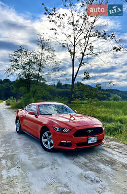 Купе Ford Mustang 2015 в Львове