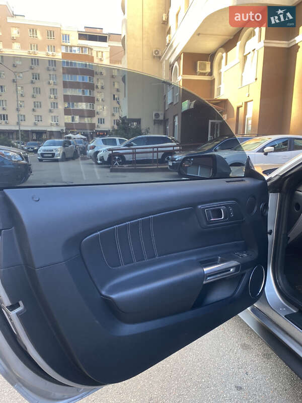 Купе Ford Mustang 2019 в Києві